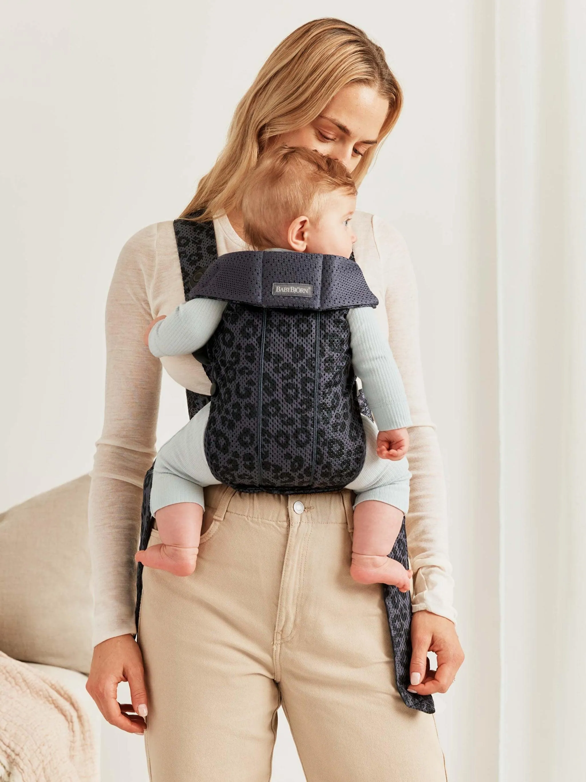 BabyBjorn Baby Carrier Mini