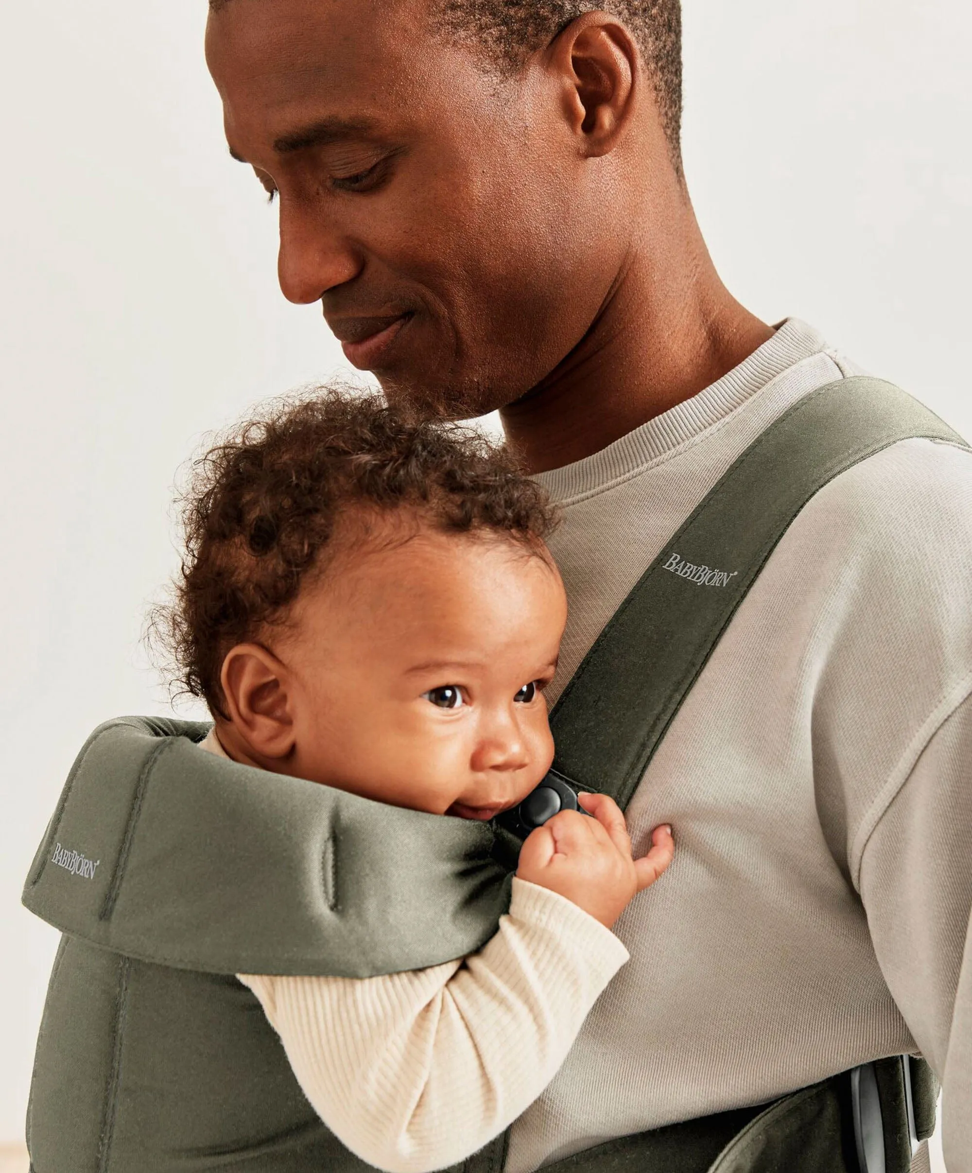 BabyBjörn Baby Carrier Mini - Dark Green