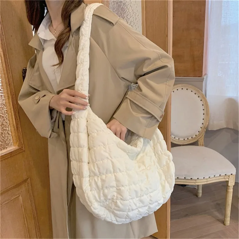 Cloud Pleated Casual Dumpling Bag Messenger Bag