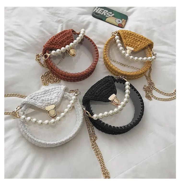 Cute Round White(No Flap) Crochet Crossbody Purse PMMA Crochet Shoulder Round Handbag for Girl Circle Crochet Crossbody Purses