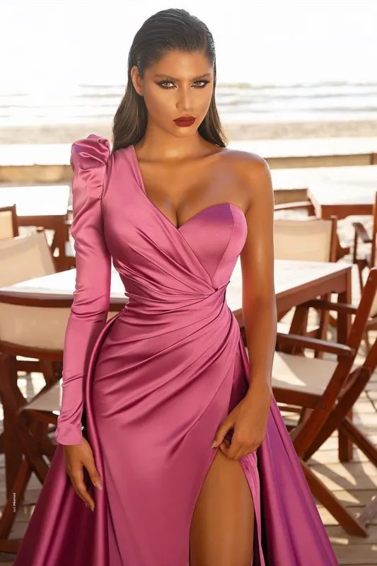 Gorgeous One Shoulder Long Sleeve Prom Dress