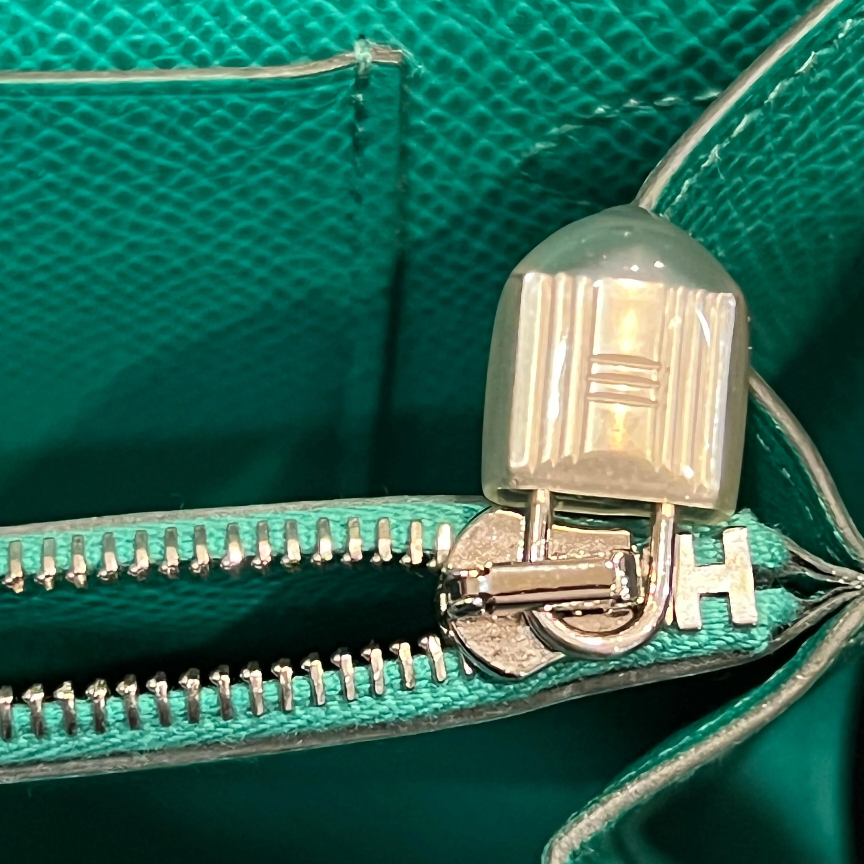 HERMES Kelly Wallet To Go Vert Jade Epsom