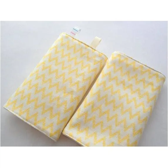 Jinglebib Drool Pad - Yellow Chevron