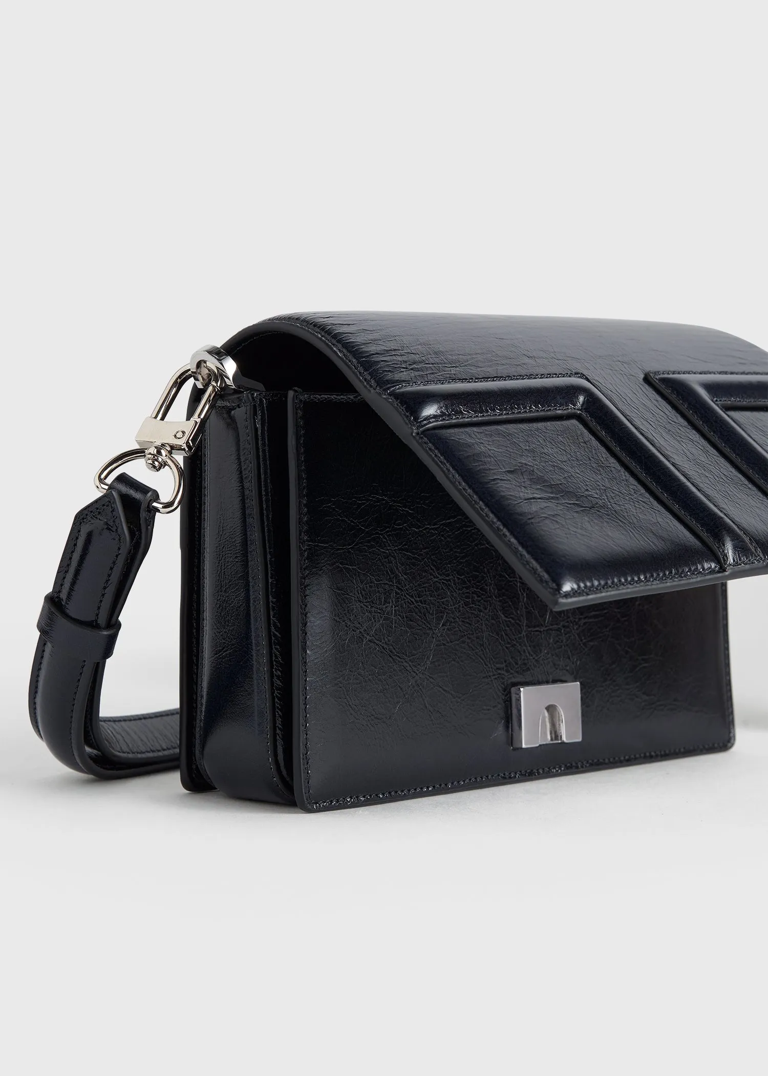 Mini T-Flap Naplack bag navy