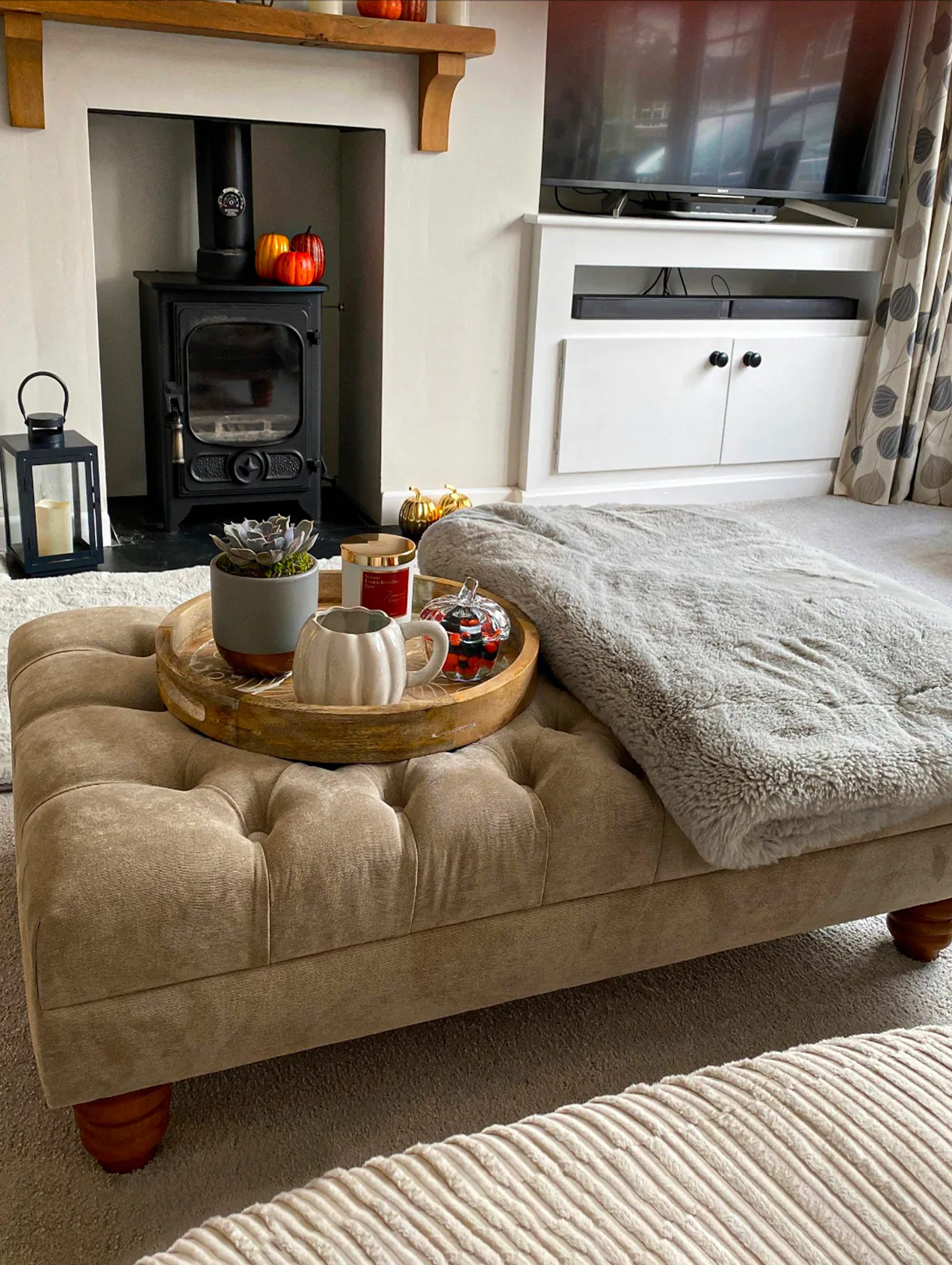 Opulent Chesterfield Naples Premium Quality Footstool