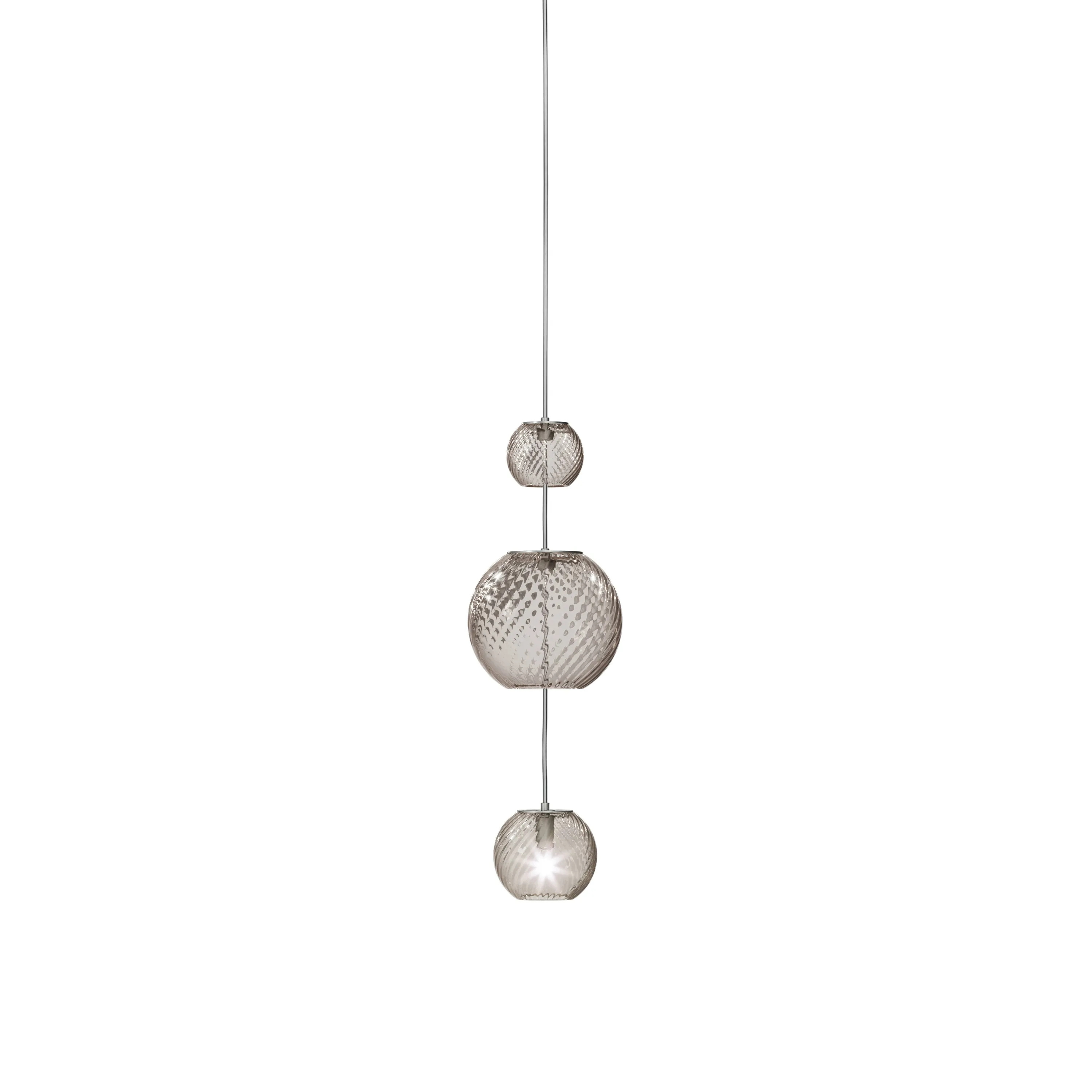 Oto Pearl Pendant Light