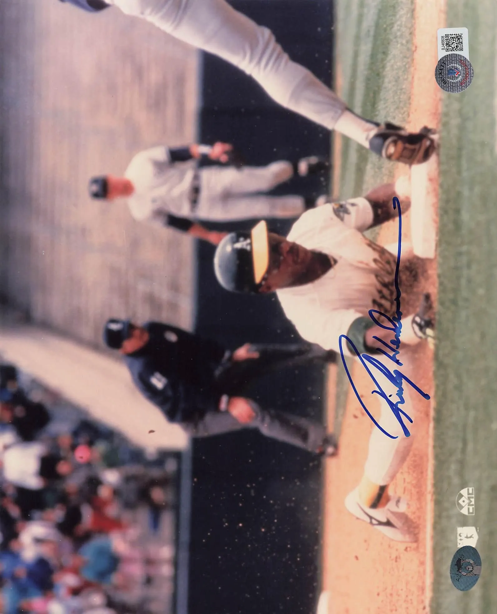 Rickey Henderson Signed 8x10 Photo Oakland Athletics (BAS BJ46808)