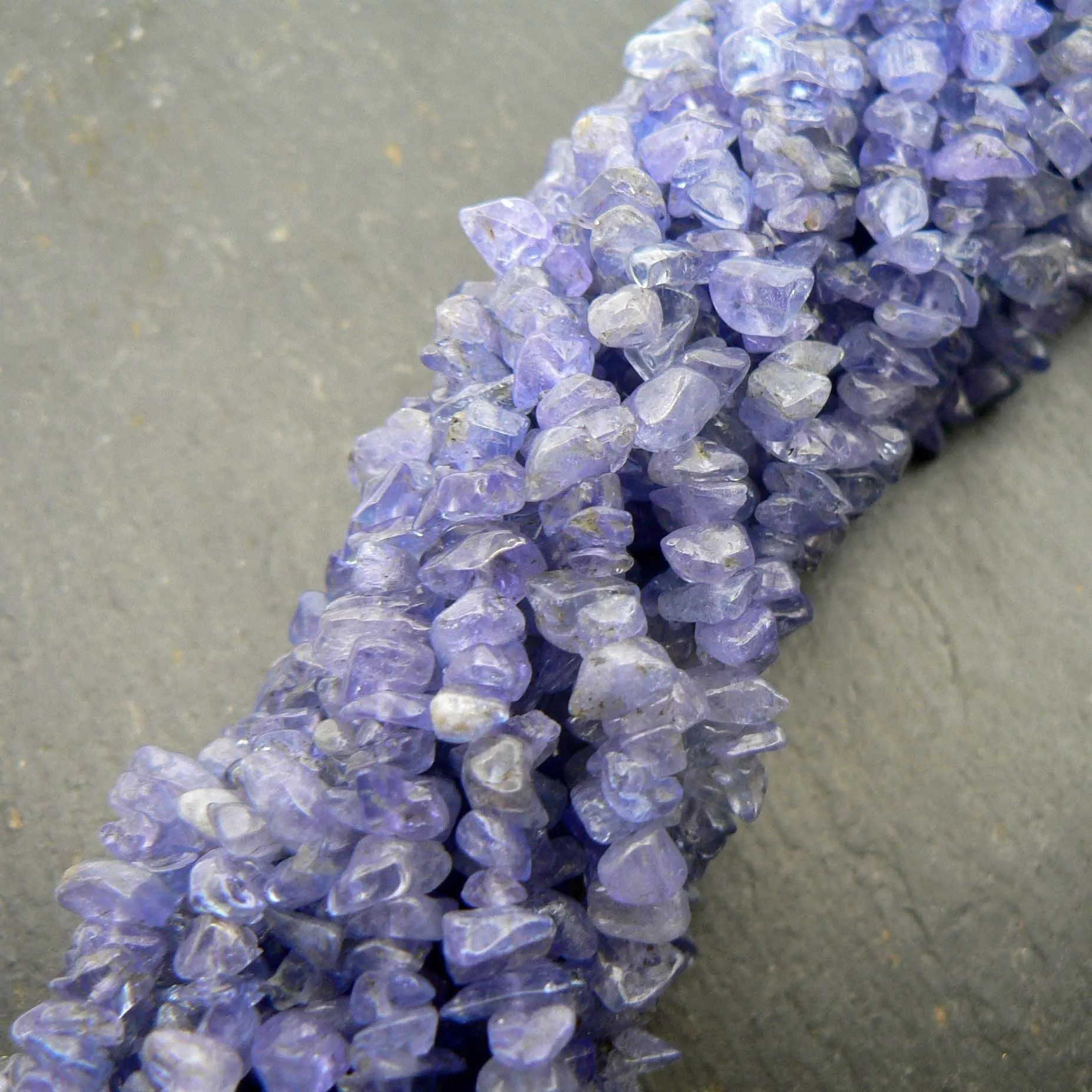 Tanzanite Chip Beads 35" Strand