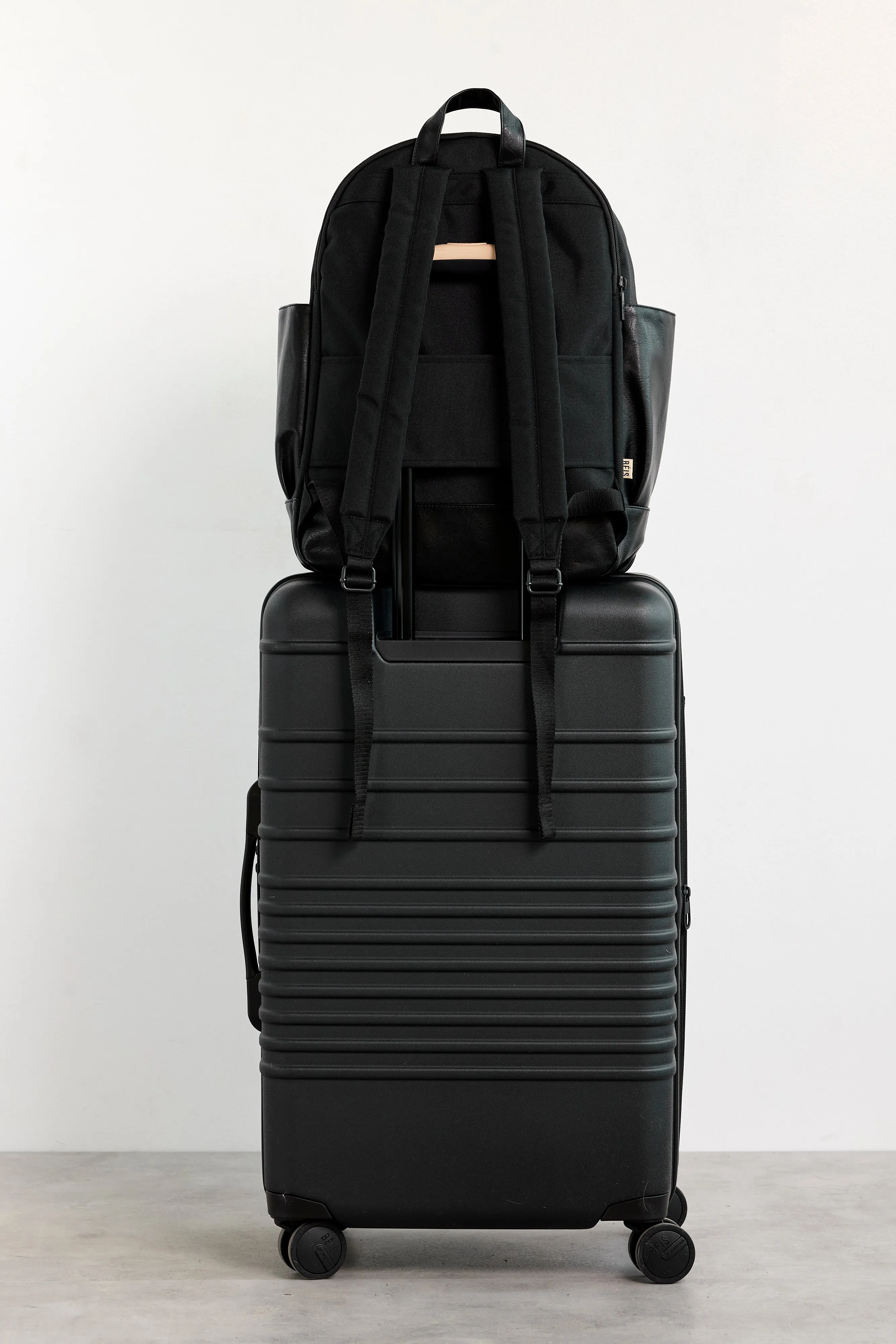 The Backpack in Black