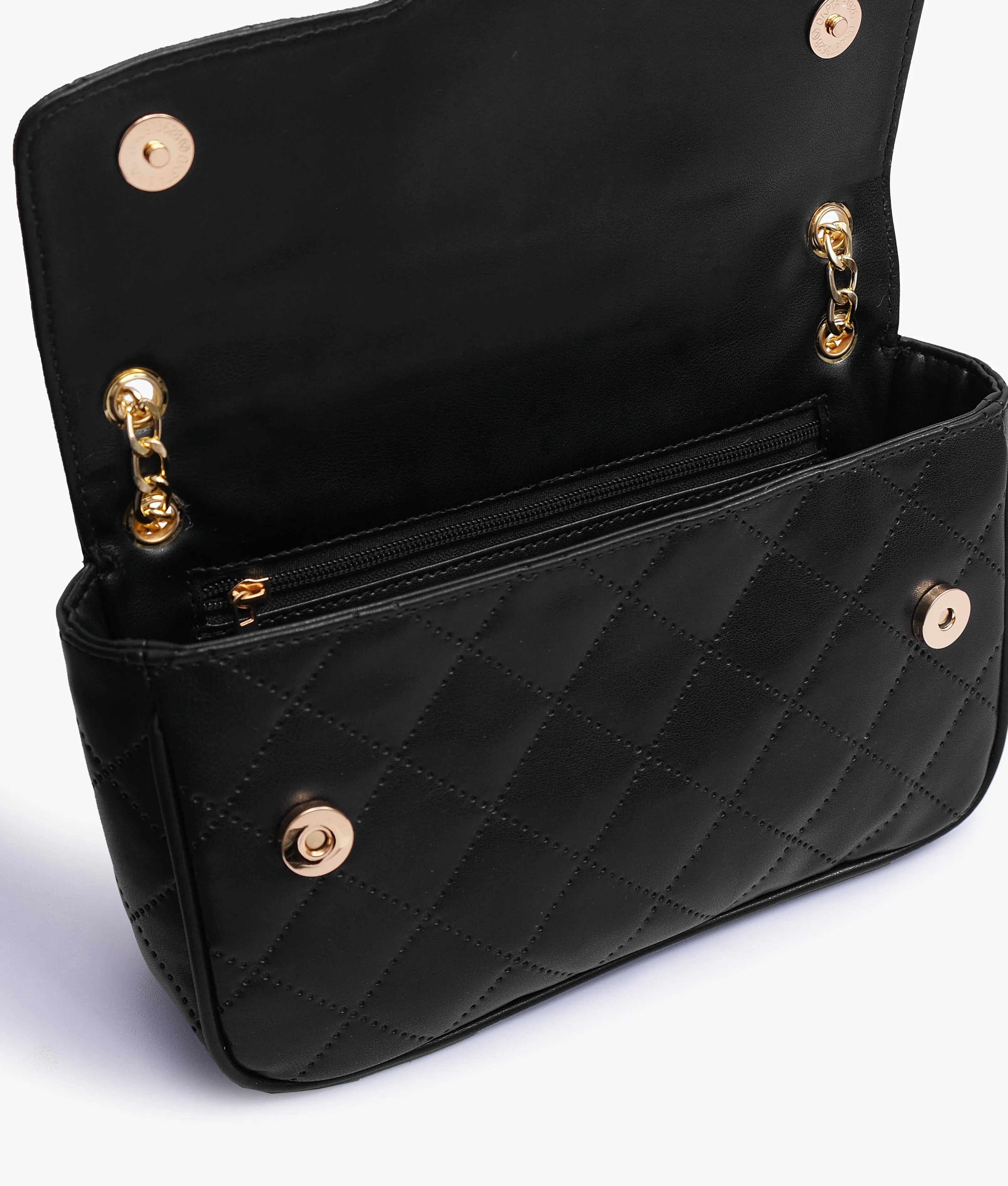 Zenvy Black Quilted Chain Shoulder Bag